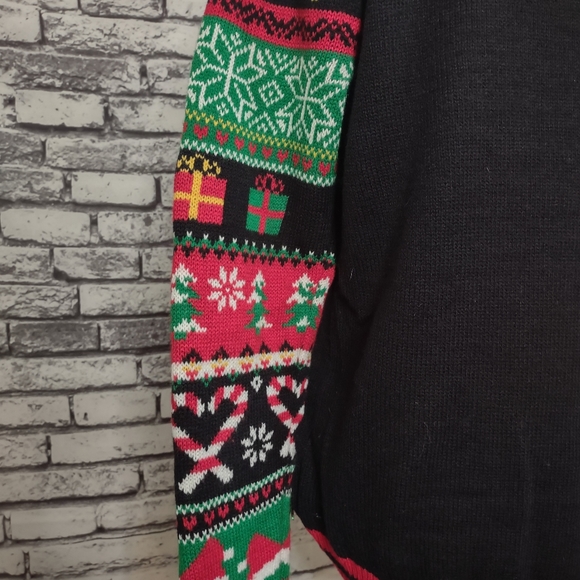 Ugly Christmas Sweater - Picture 4 of 4